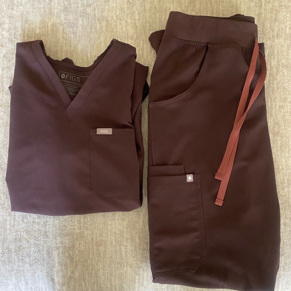 Women’s espresso Kade tall scrub pant